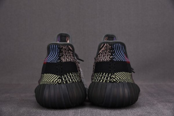 Yeezy 350 V2 Yecheil FW5190