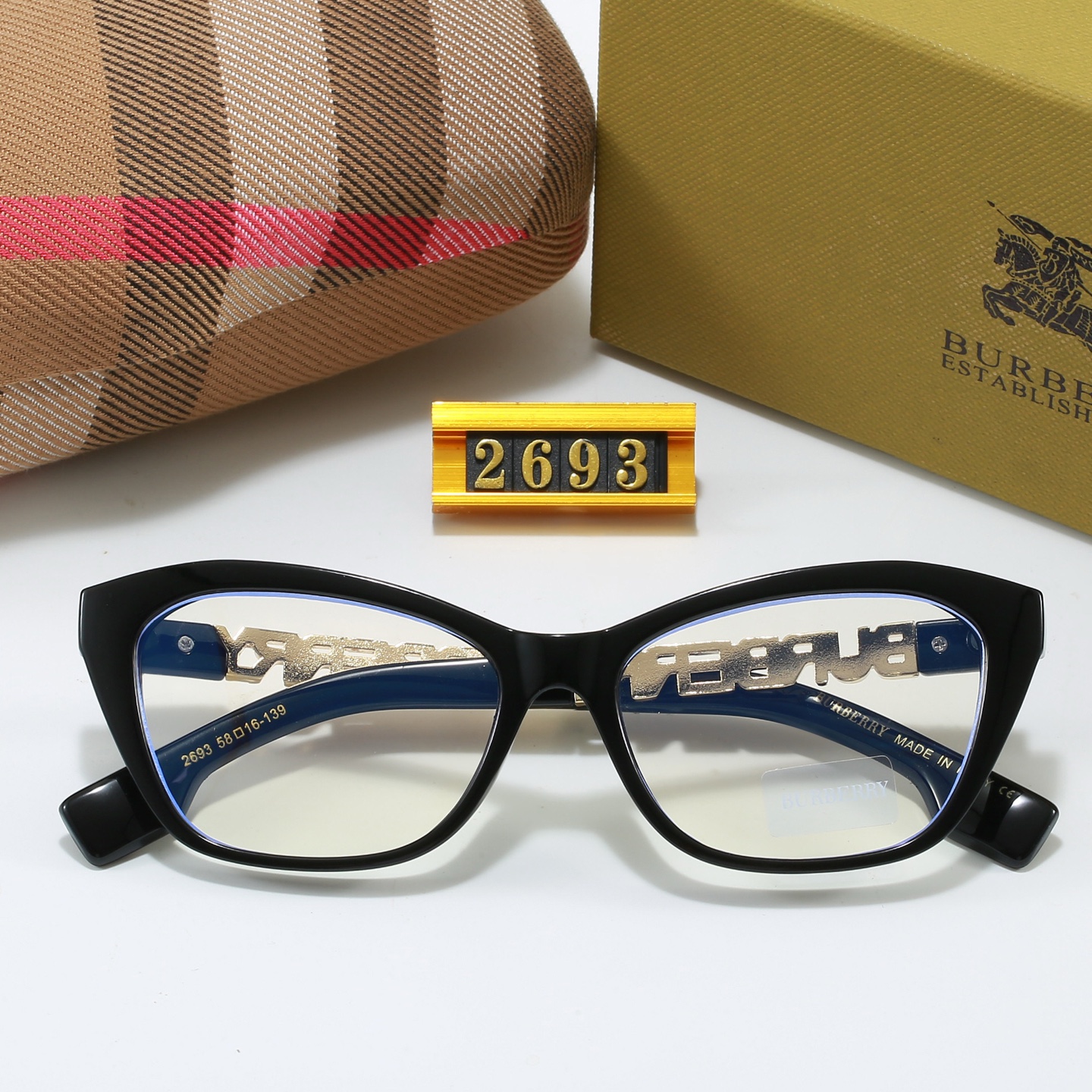 Burberry Fashionable Sunglasses - Image 7