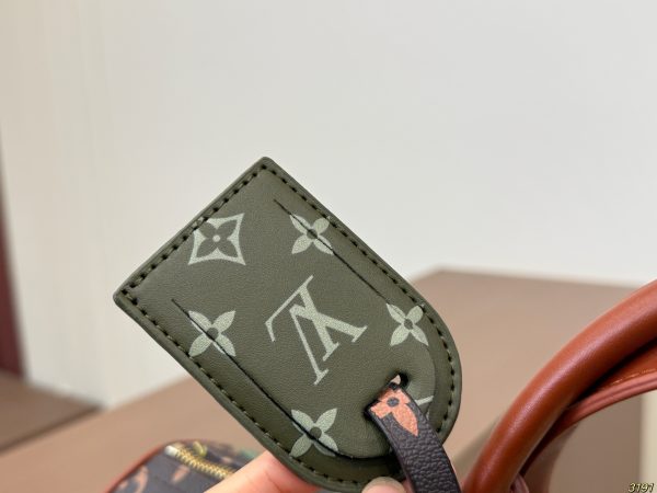 LV Keepall 50 Travel Bag