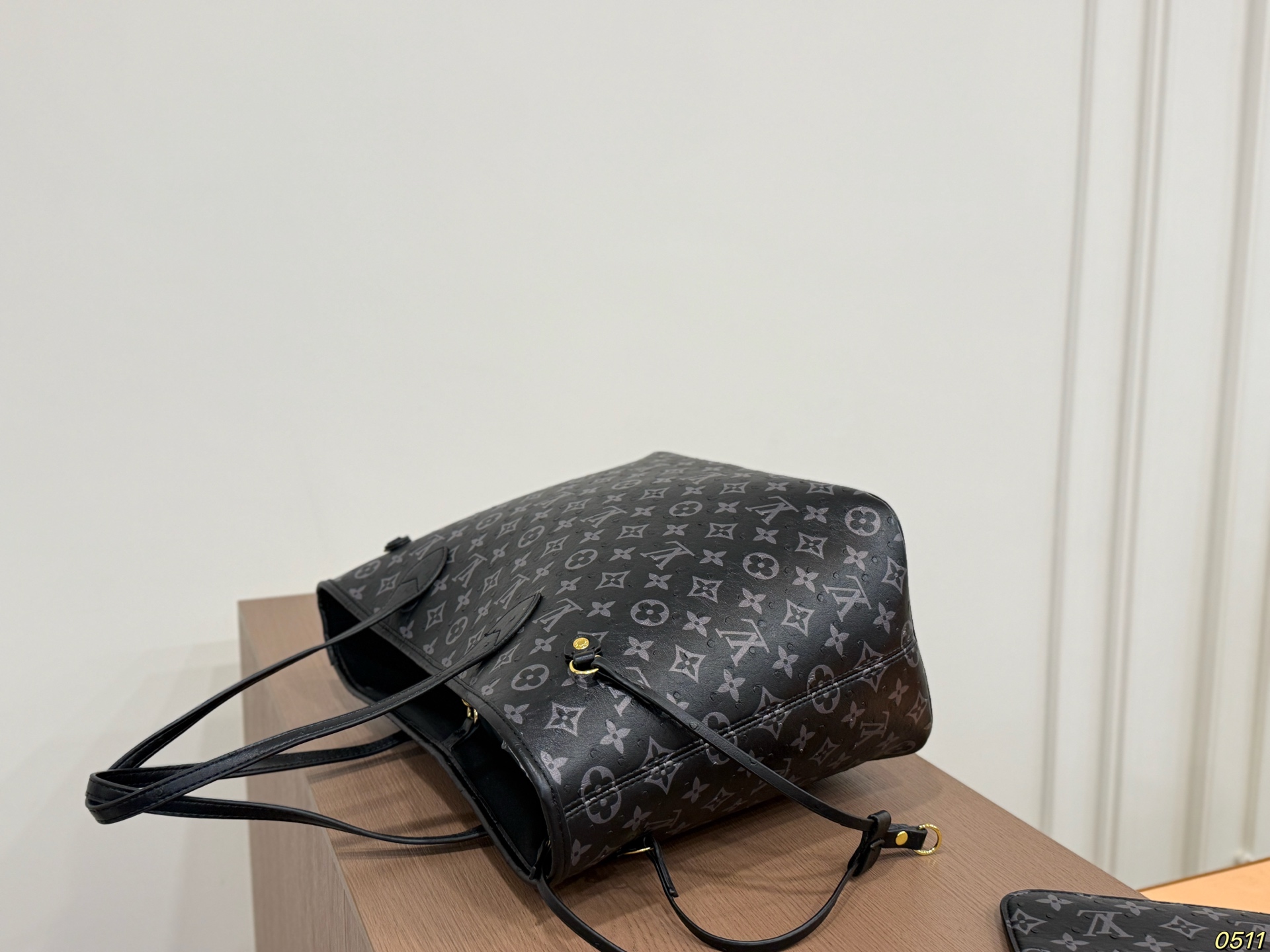 LV Neverfull Shopping Bag - Image 6
