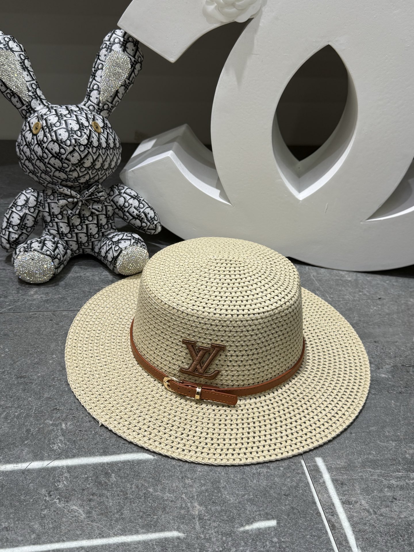 LV Flat-Top Straw Ha - Image 5