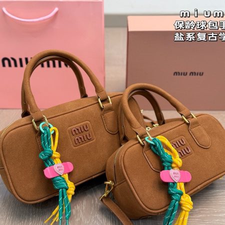 miumiu bowling bag - Image 2