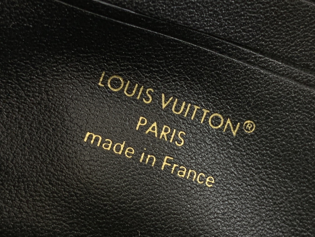 LV Wallet On Chain Bloom Bag - 10A mirror version - Image 10