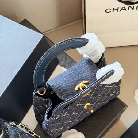 Chanel Kelly Shopper Denim Bag - Image 6
