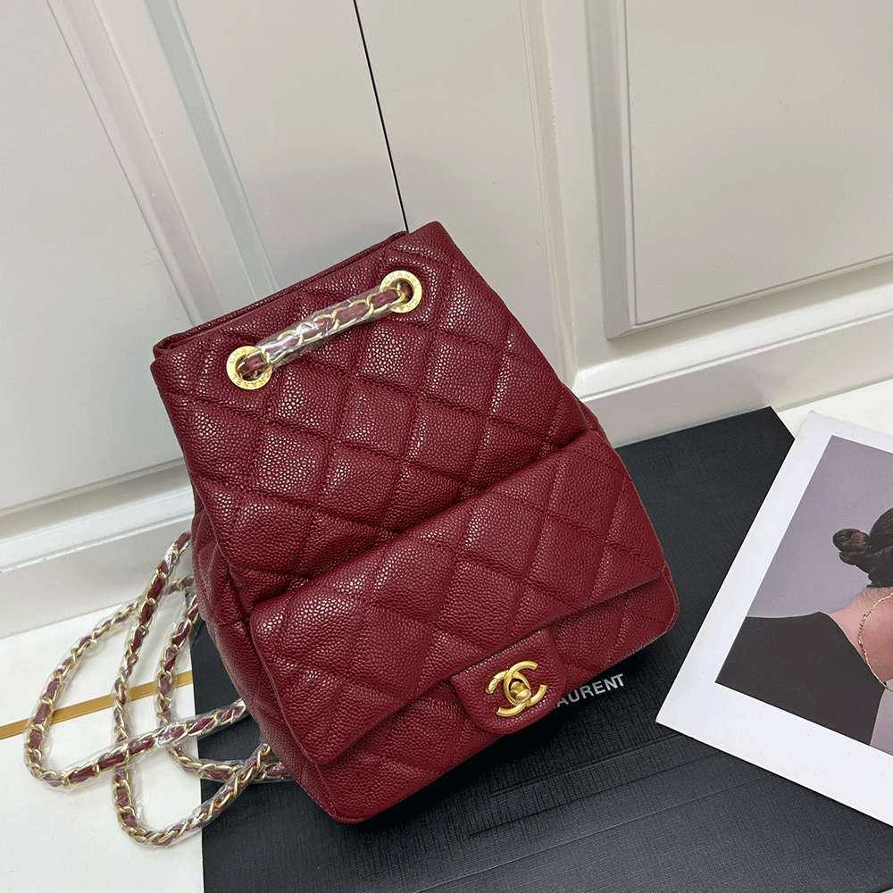 Chanel Cowhide Bucket Bag - Image 3