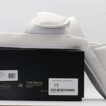 Yeezy Slide 4 - Image 9
