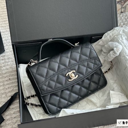 Chanel 25C Clutch with Chain - Image 2