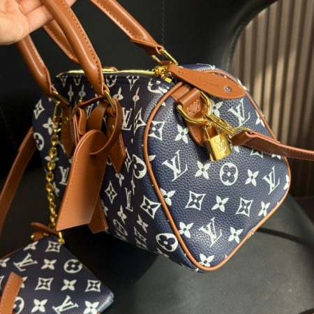 LV Speedy P9 Bandoulière 25 Monogram Bag - Image 2