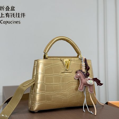 LV Capucines Handbag - Image 4