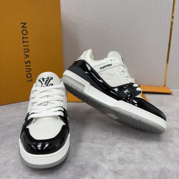 LV Trainer Sneakers Black & White High Quality