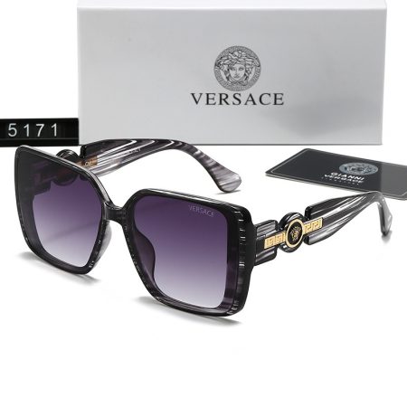 Versace Fashionable Sunglasses - Image 2