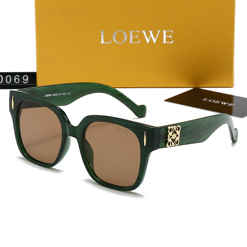 LOEWE Fashionable Sunglasses - Image 8