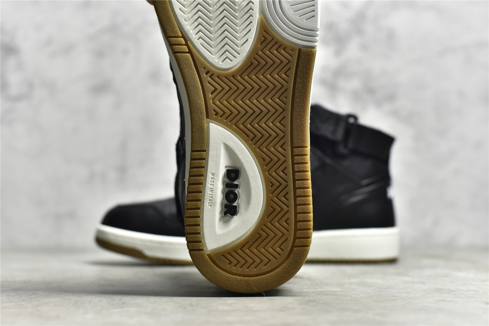 Dior B27 Sneakers High-Top Black (AA Version) - Image 9