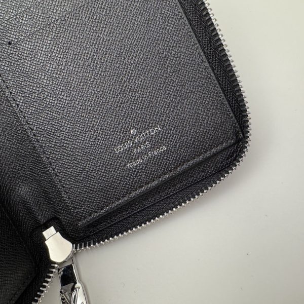 LV Zippy Wallet Vertical M60965