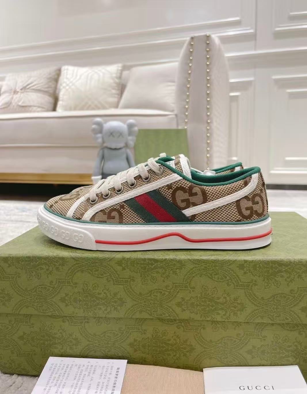 Gucci Women's Gucci Tennis 1997 Low Top Sneakers - Image 2