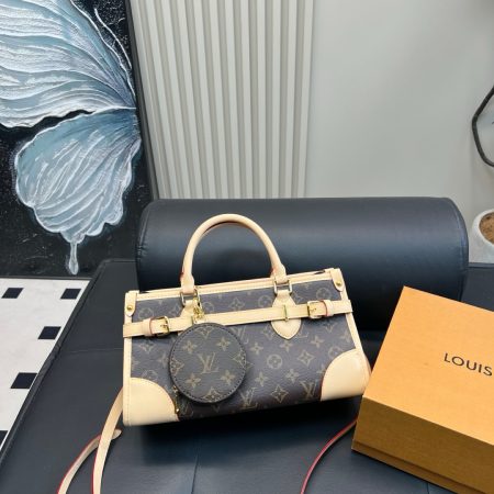 LV Umbrella Bag Shoulder Bag - Image 4