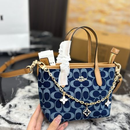 Coach City 15 Mini Tote - Image 9