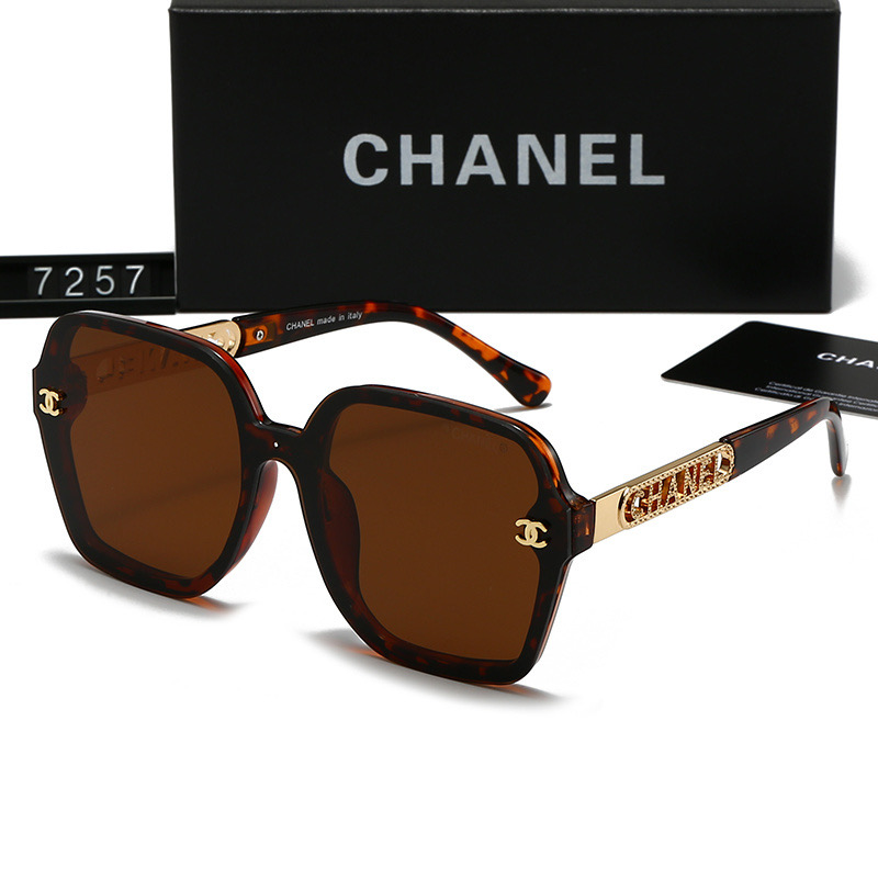 Chanel Fashionable Sunglasses - Image 5