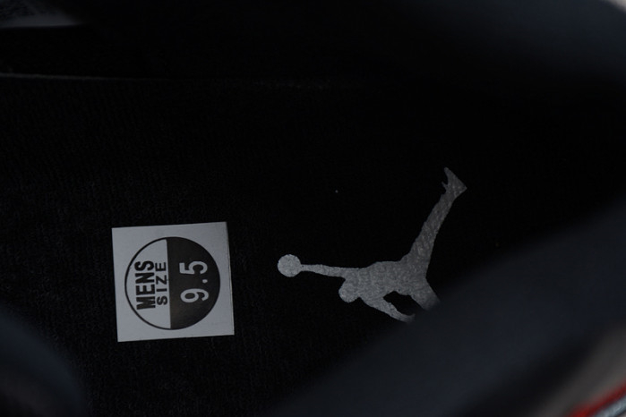 Air Jordan 11 Bred 2019 378037-061 - Image 3
