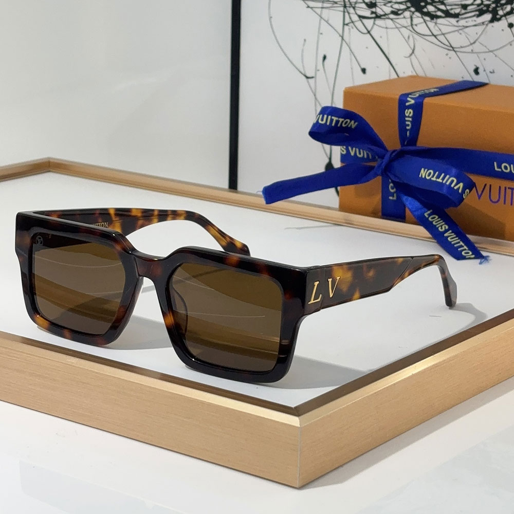 LV Mirror leg Logo sunglasses Top quality - Image 1
