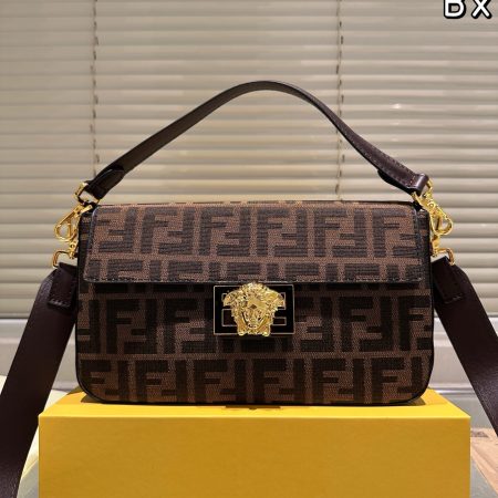 Fendi Versace joint baguette bag - Image 4