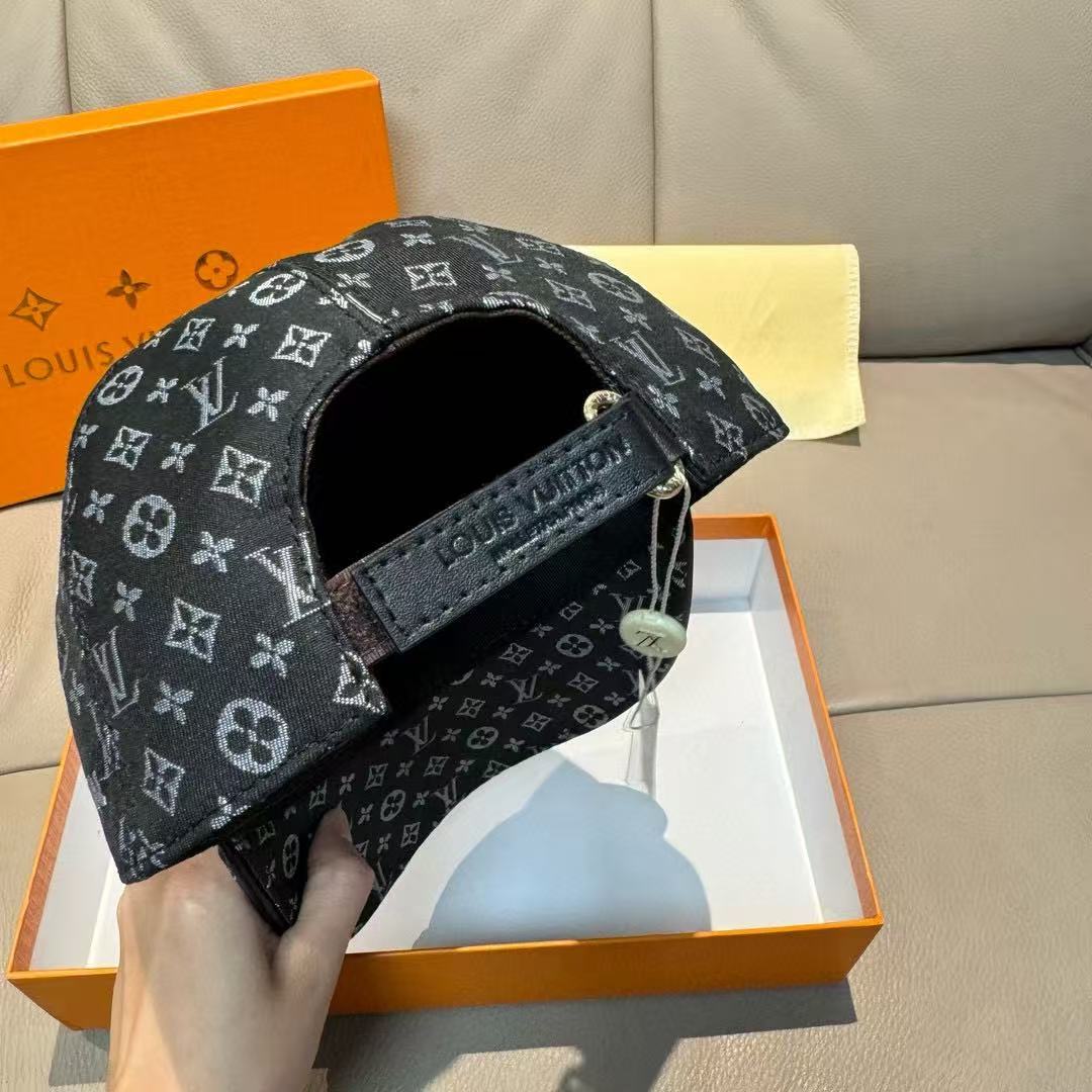 LV Monogram Black Hat - Image 7