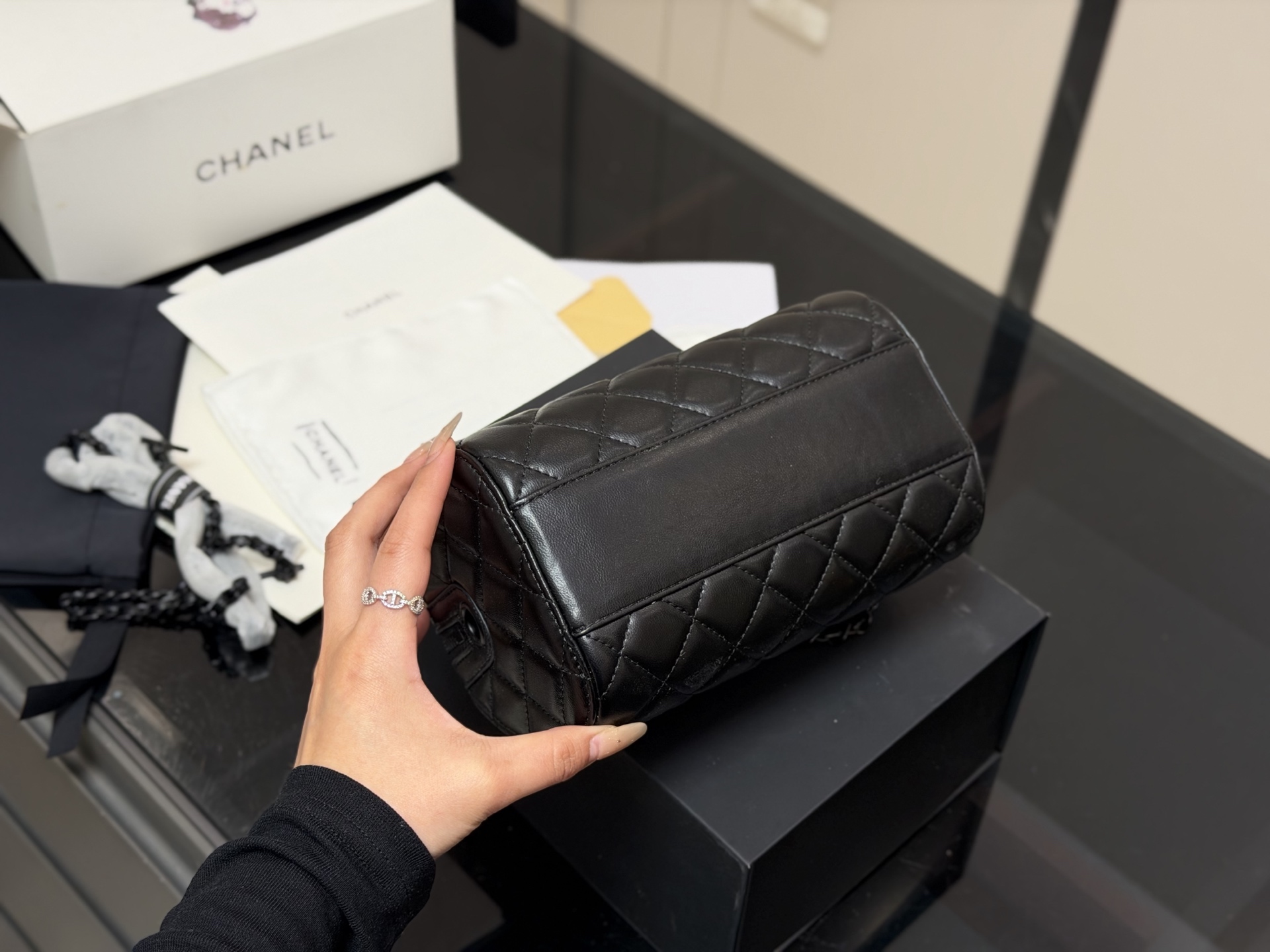 Chanel 25P Bowling Bag - Image 8