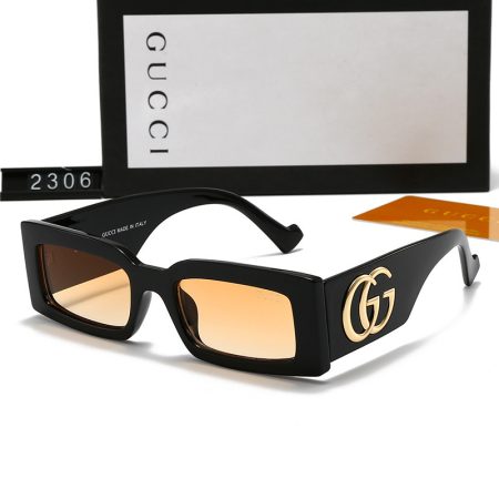 Gucci Fashionable Sunglasses - Image 3
