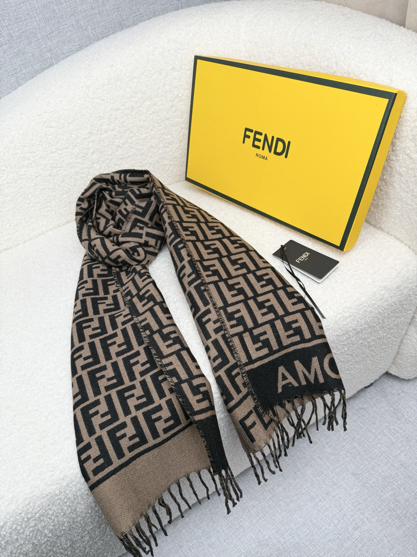 Fendi Wool Jacquard Unisex Scarf - Image 3