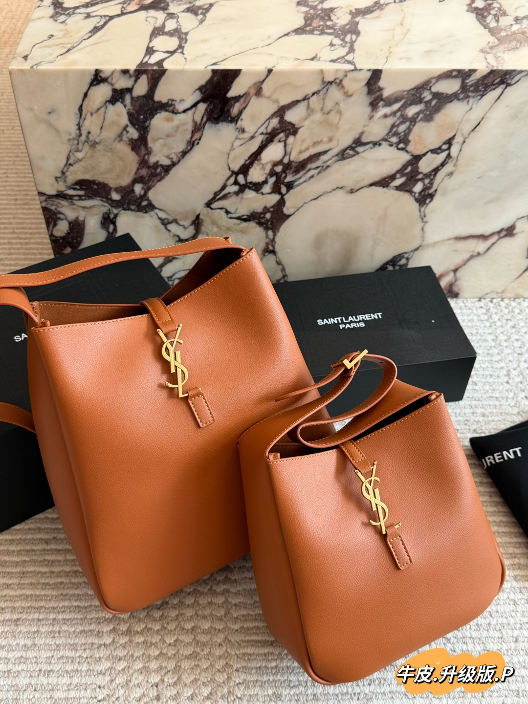 Saint Laurent Le 5 à 7 hobo Bag - Image 10