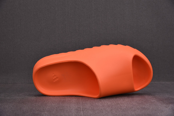 Yeezy Slide orange FY7497 - Image 7