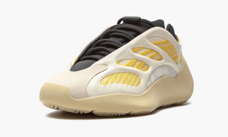Yeezys 700 V3 “ Safflower" - Image 4