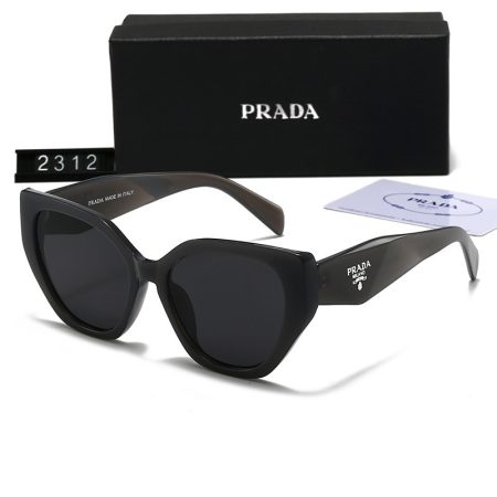 Prada Fashionable Sunglasses - Image 4