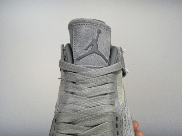 Jordan4 Retro “ Kaws"