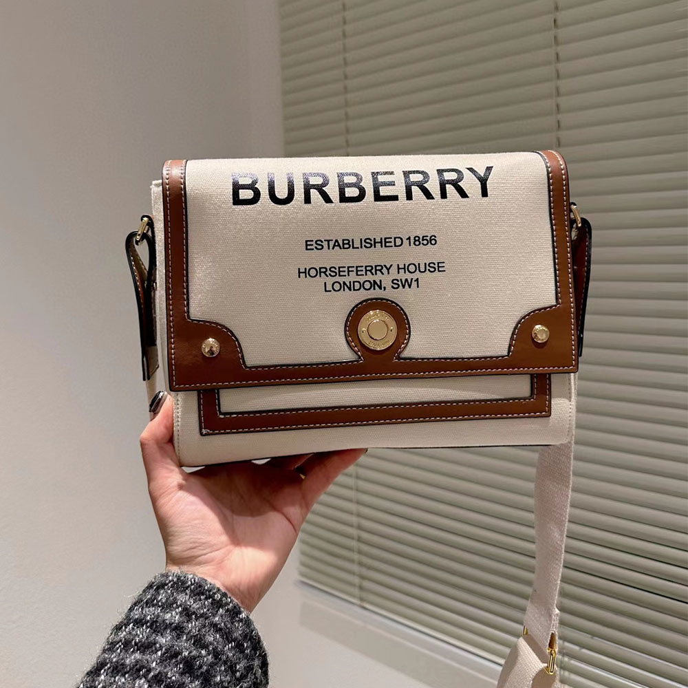Burberry Note Messenger Bag - Image 3