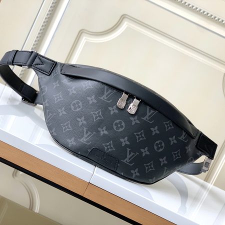 LV Discovery Bumbag PM - Image 5