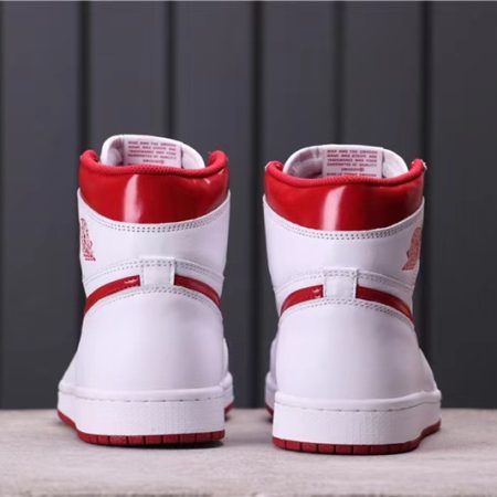 Jordan 1 Retro Metallic Red (2017) 555088-103 - Image 4