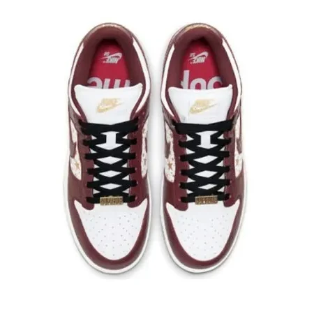 Supreme x Dunk SB Low “ Barkroot Brown" - Image 4