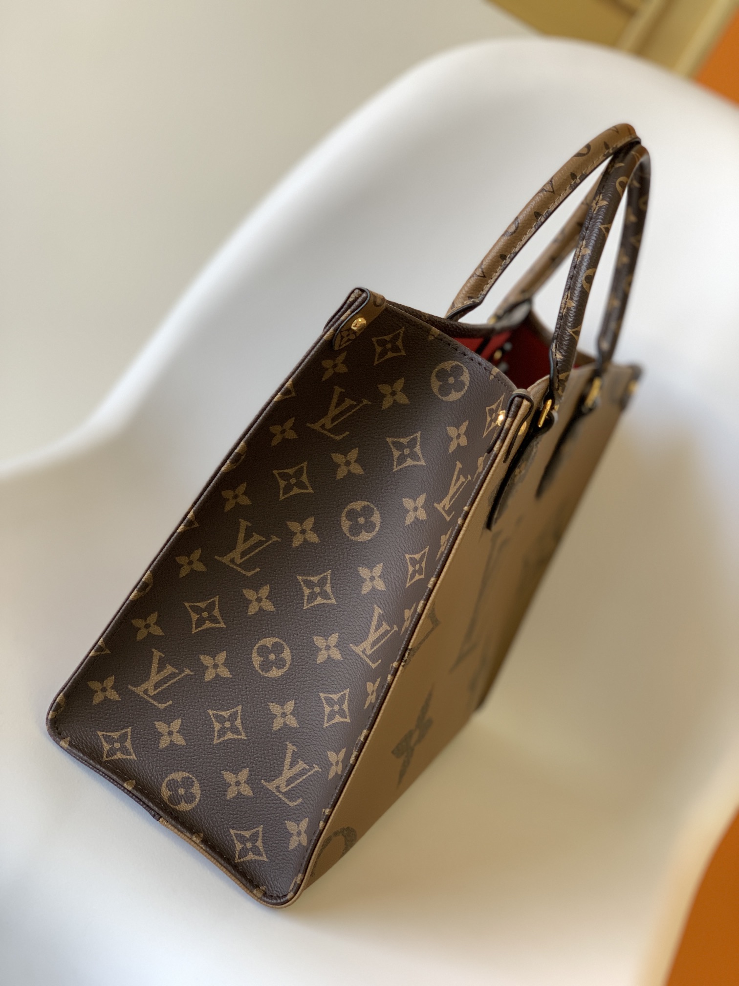 LV Onthego MM Bag - Image 8