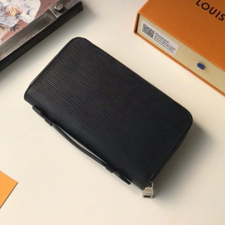 LV Zippy Wallet - Image 8