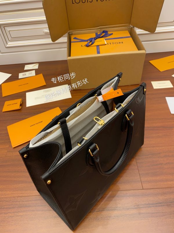 LV Onthego MM Bag