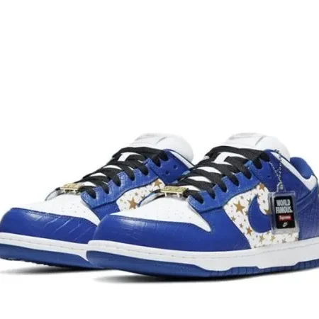 Supreme x Dunk SB Low “ Hyper Royal" - Image 3