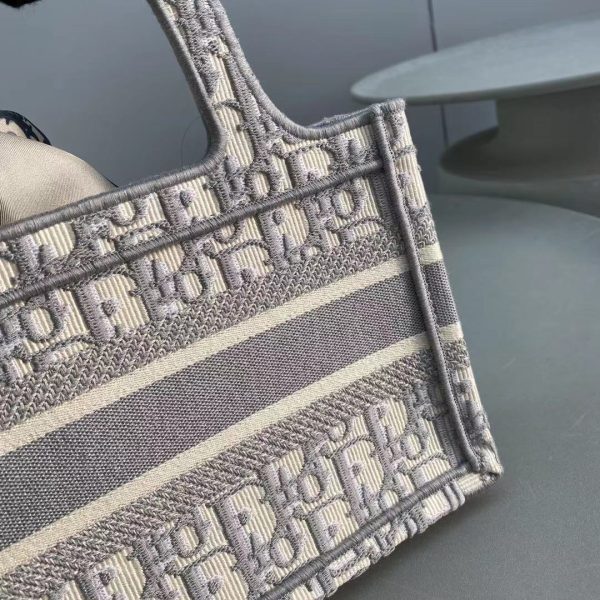 Dior Book Tote Small Gray Dior Oblique Embroidery