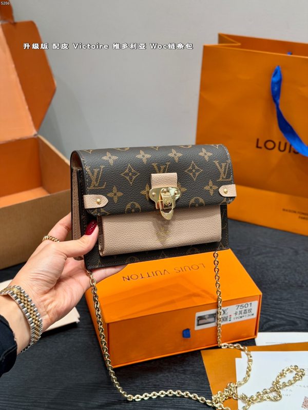 LV Vavin Chain Wallet Monogram Bag