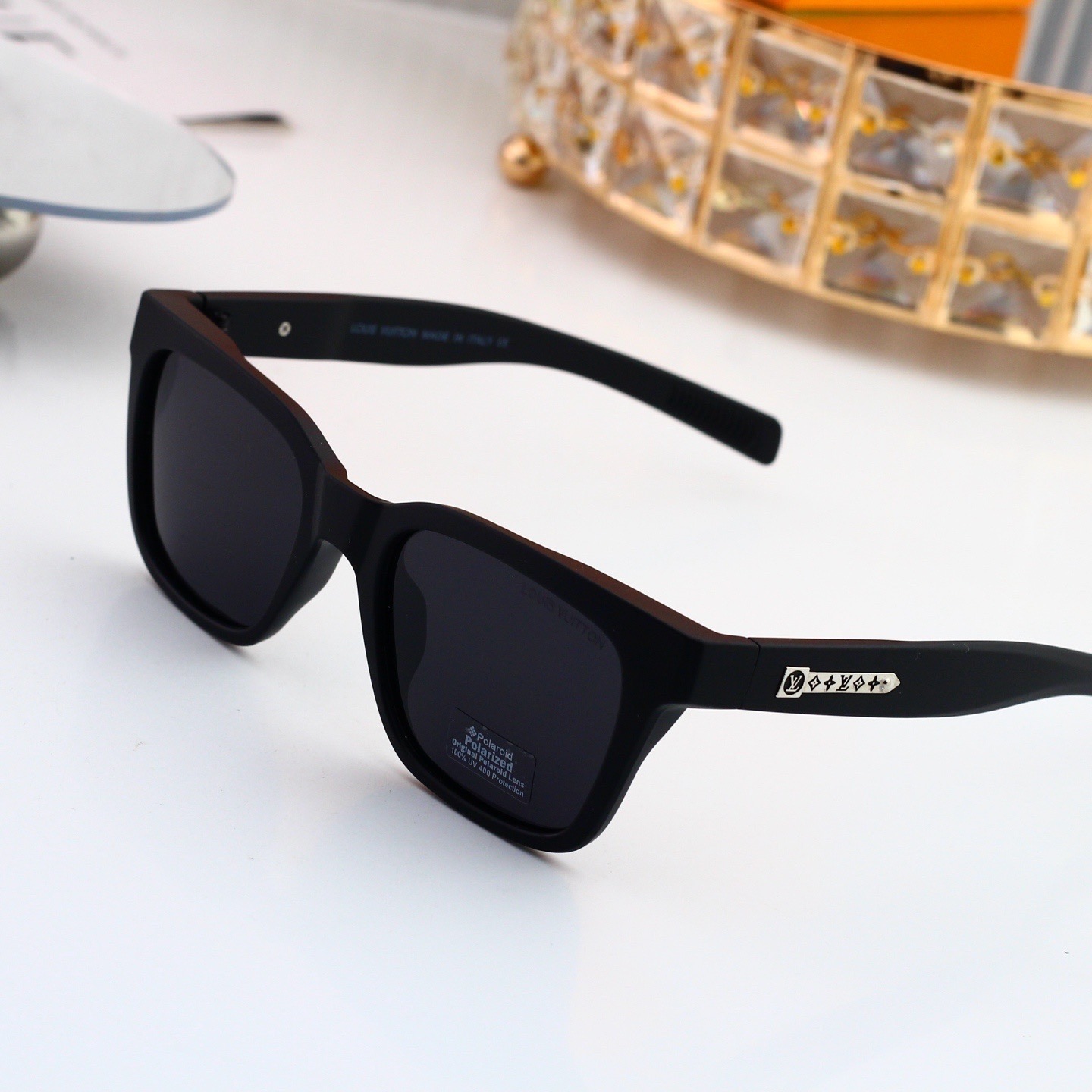 LV Fashionable Sunglasses - Image 7