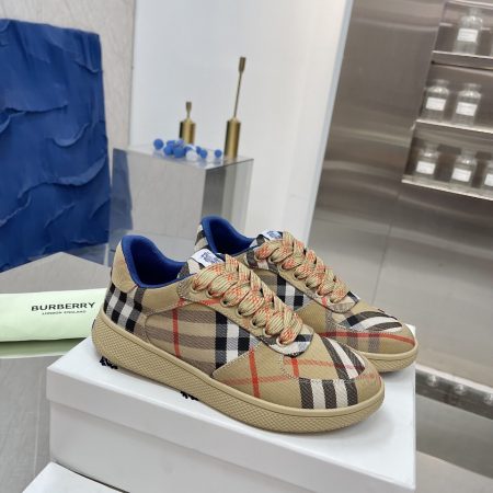 Burberry Couple's Casual Sneakers - Image 4