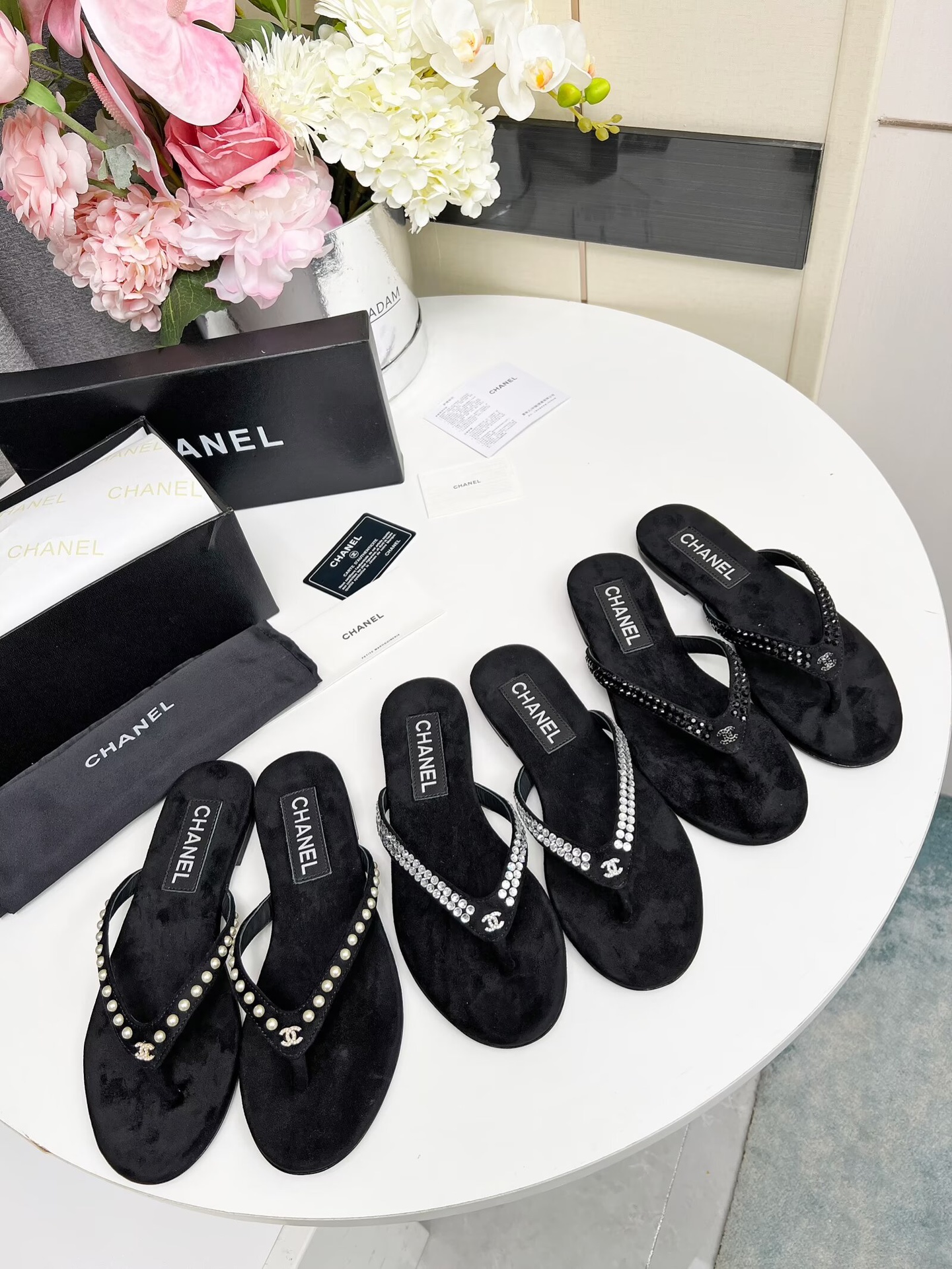 Chanel Velvet 25C Flip-flops - Image 1
