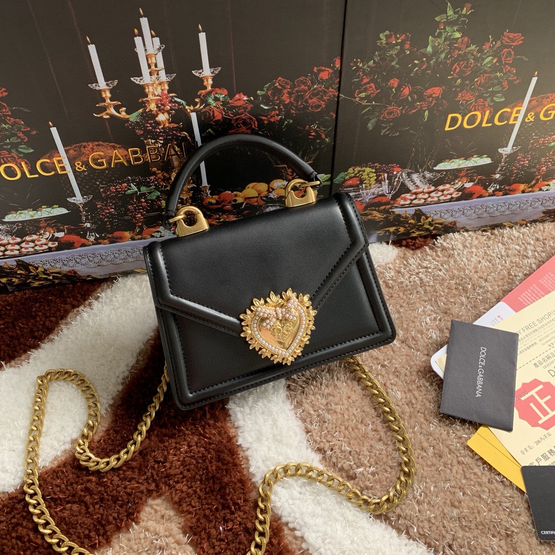 Dolce & Gabbana handbag - Image 9