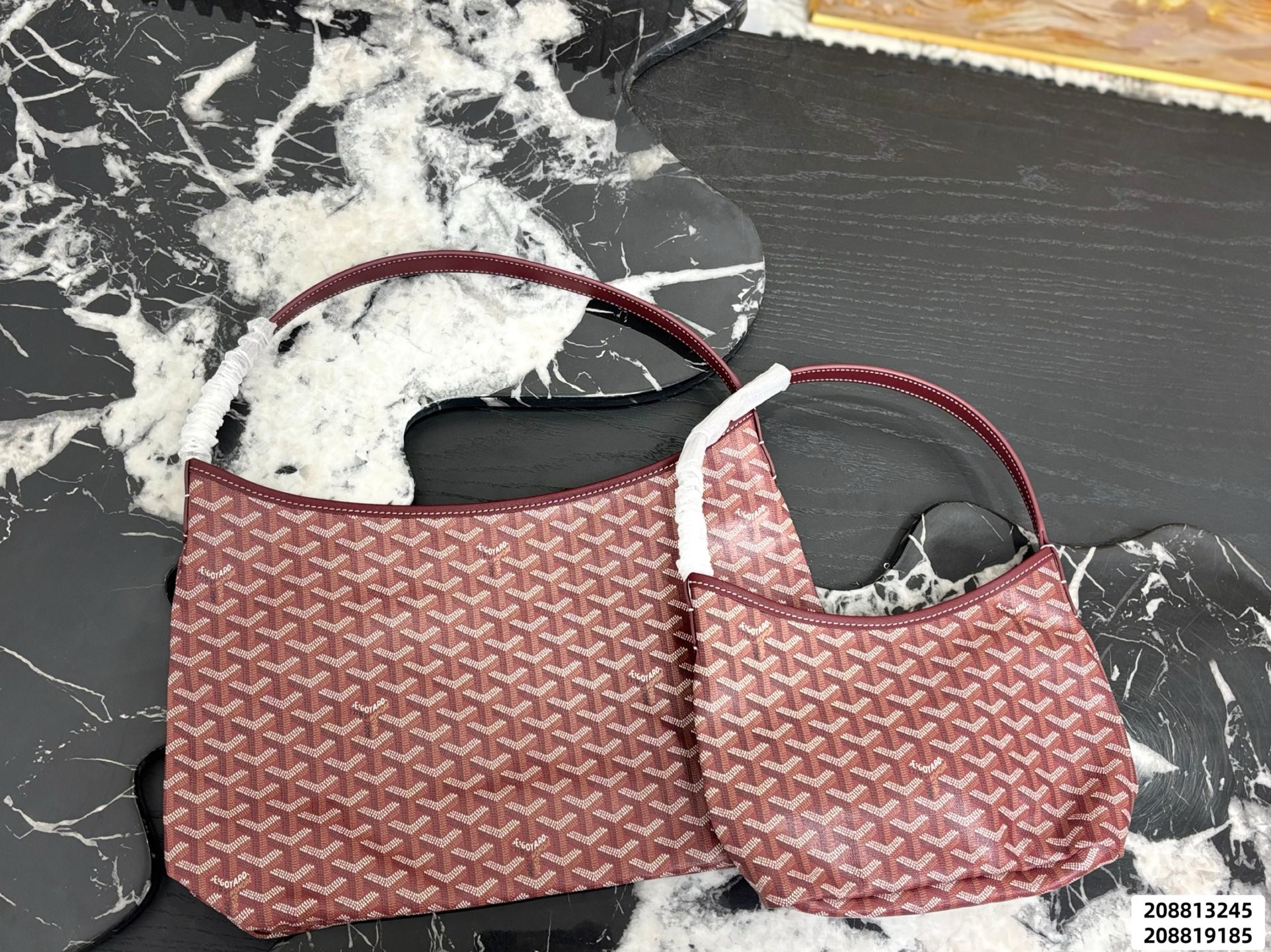 Goyard Hobo Shoulder Bag - Image 8