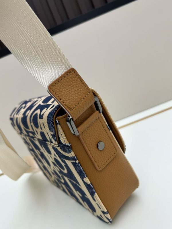 Dior Saddle Messenger Bag